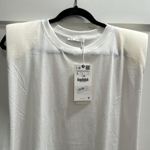 Zara white tshirt - Picture 2 of 2